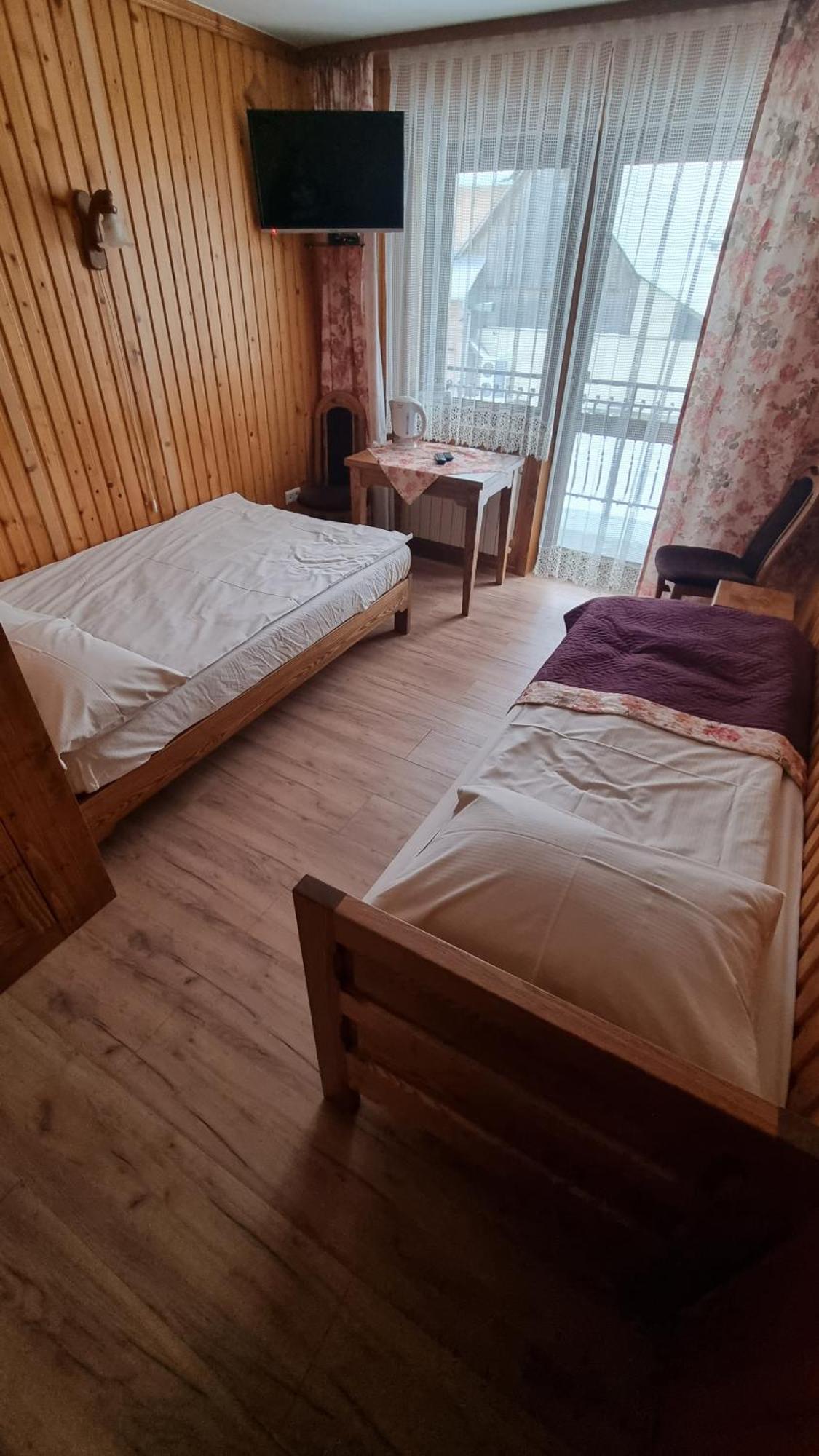 Dom Wypoczynkowy Jedrus Bialka Tatrzanska Kamer foto