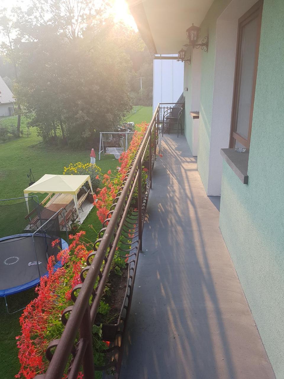 Dom Wypoczynkowy Jedrus Bialka Tatrzanska Buitenkant foto